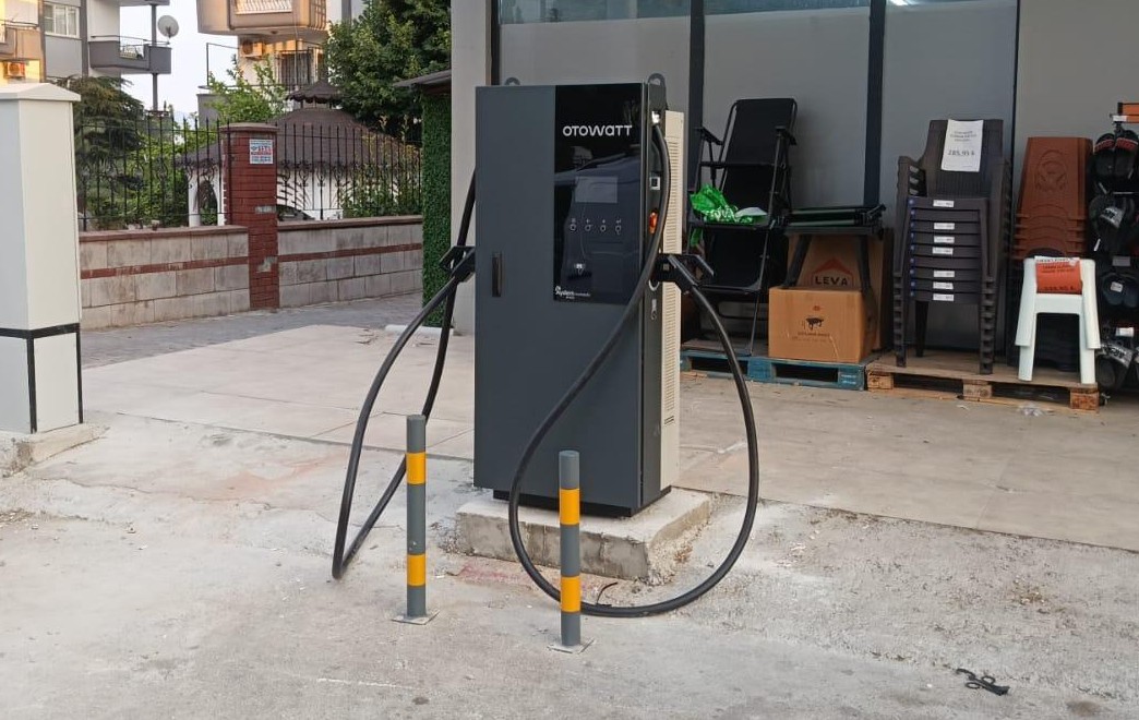 Otowatt’ın Enerjisi Şimdi Aydın Pekdemir Mimar Sinan’da! Otowatt’ın Enerjisi Şimdi Aydın Pekdemir Mimar Sinan’da!