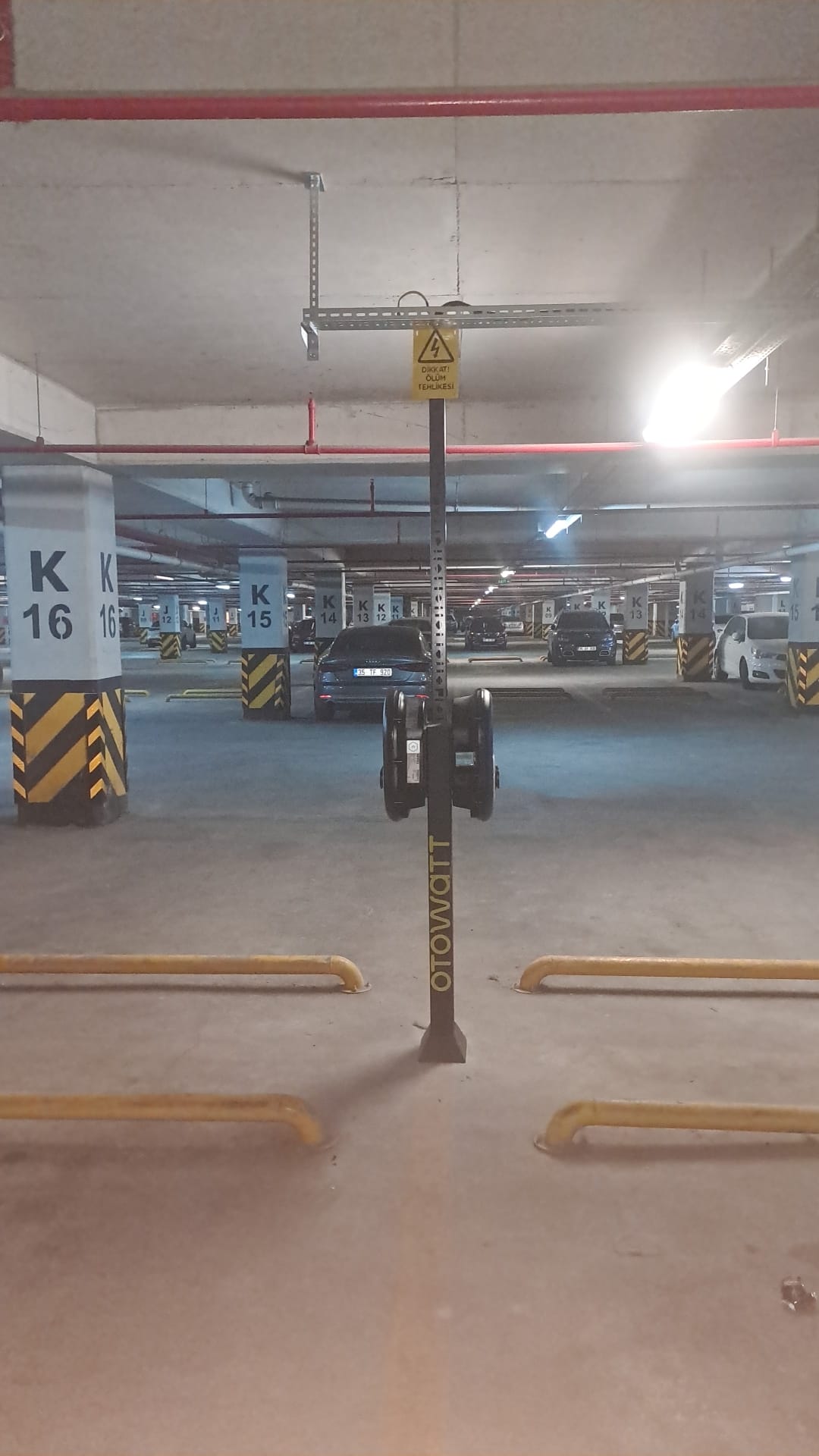 Park Yaşam Ataşehir Sitesi’nde 8 Adet AC Cihazla Şarj Kolaylığı!